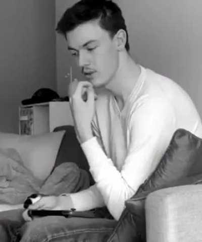 Встал! И лёг.