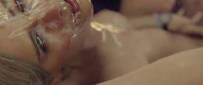 A facial'ed Elena Fisher gets fucked in the ass and squirts (bulgingsenpai) [Uncharted]