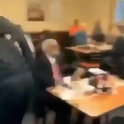 Danoodlization #23 (Visualization): Death by moral responsibility. 🐛