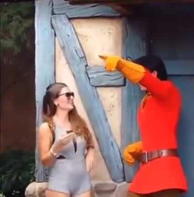 Karen... wtf are you doing?