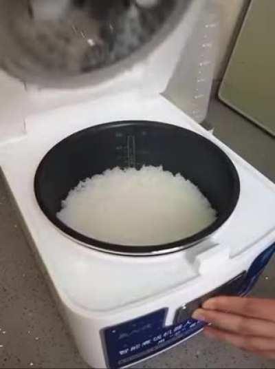 When’s asian’ are too busy and have no time to prepare rice