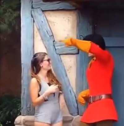 Woman inappropriately touching Gaston at Disneyland gets told off