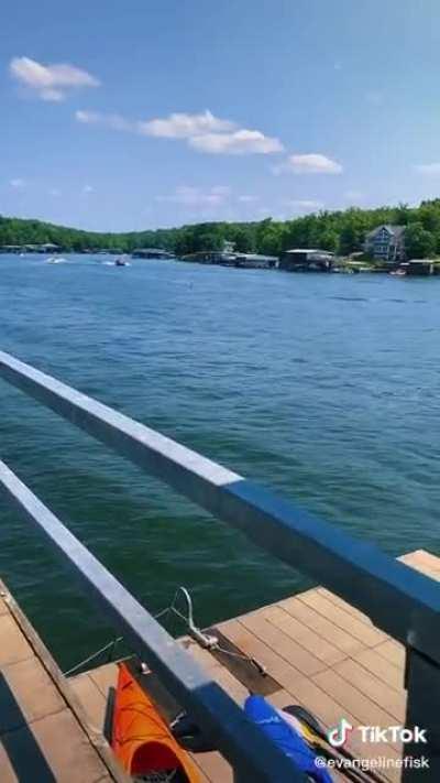 Angiefisk1 - Video #3802