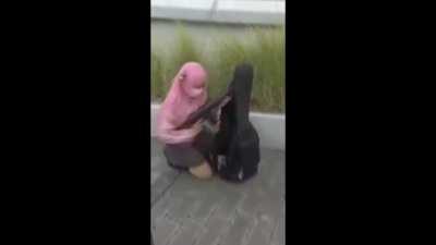 Bocchi got ignored at school for too long...