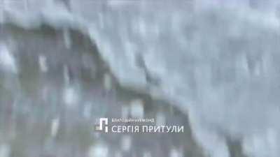 Ukraine drone takes out russian drone in an air duel