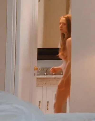 Amanda Seyfried in 'Chloe' (2009)