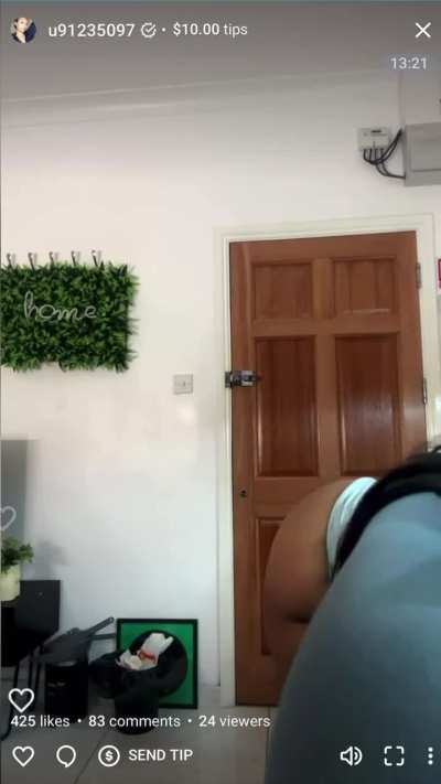 Somali baddie loĺiťa aliyah