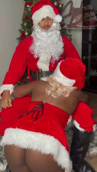 Sucking Santa’s suck to get off the naughty list