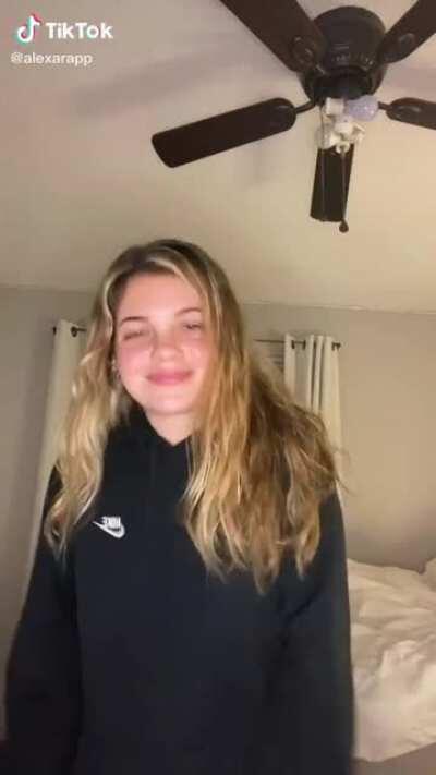 Cute to sexy in 6 seconds