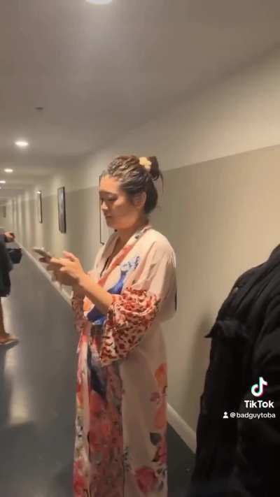 Woman doesn't believe man lives in building