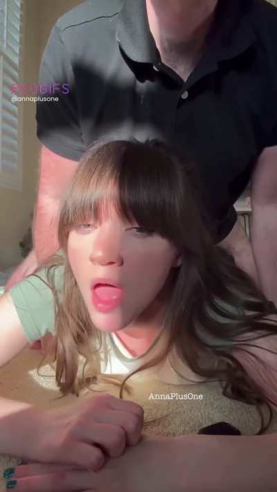 Lay me down and use me 😍