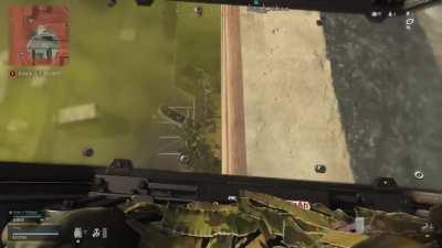 🔪 Thowing knife off a building ftw 🔪