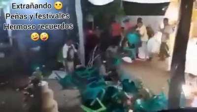 Extra&ntilde;ando pe&ntilde;as y festivales, hermoso recuerdos