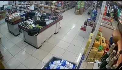 O assalto tava tranquilo, pq foi dar a coronhada da discórdia. 🤣😂🤣 