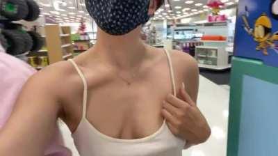 Trying to pick up some married dads at Target, hide your husbands (Join my OnlyFans today for a FREE dick rate)