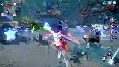 PSA: Sparkle's technique invisibility doesn't scare the trotters away in adventure domains