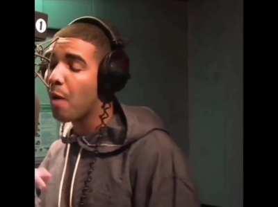 Drake just dropped a banger