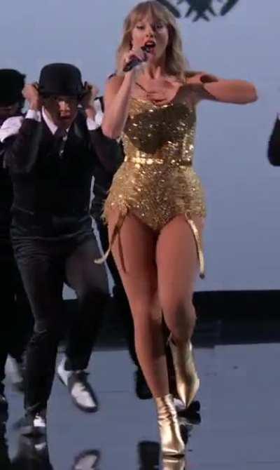 Fuuuuck, I want her so baaaad. I want her to strut over to me like this and sit on my cock. I want to hold her waist, hips and ass as she bounces on my cock. I need to fuck her so bad. The Goddess needs my cock inside her. I want to make her moan, cum, tr