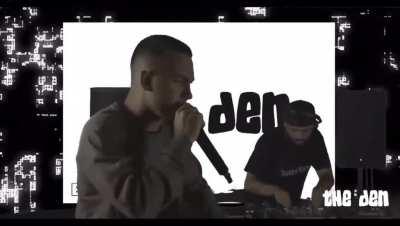 Tommy B earned a round of applause from everyone inside the den earlier ❄️ s/o Oblig on the buttons