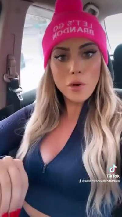 Antivaxx Qanon Karen has a meltdown because Trump told his idiot followers to get the vaccine