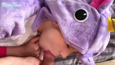 Guy Takes Advantage of His Sleeping Stepsis