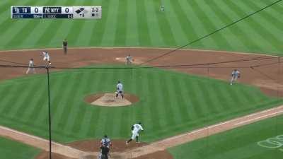 [Highlight] Aaron Judge walks off the Rays with an RBI to secure the Yankees' playoff spot!