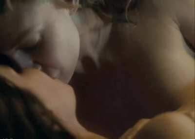 Vanessa Kirby & Katherine Waterston - Lesbian scene in 'The World To Come' [Brightened]