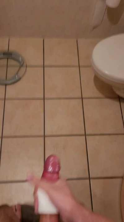 Got bored today so here's a cumpilation of my day