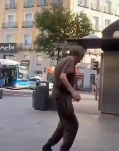 Be afr lonry 🐥😚☀️