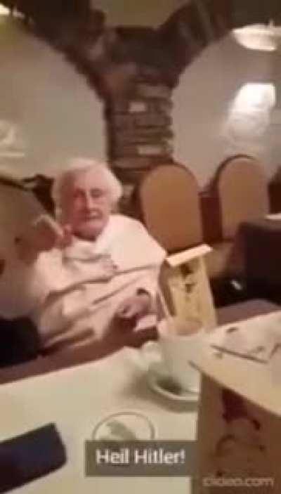 granny on thanks giving 🗿