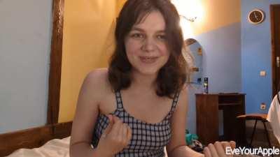 It's SO hot on vacation, lick your sister's pussy clean?