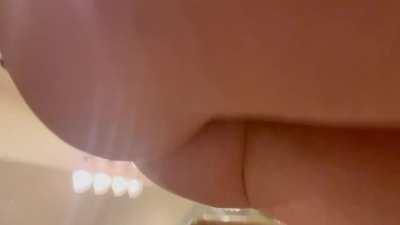 Should I do this with no panties