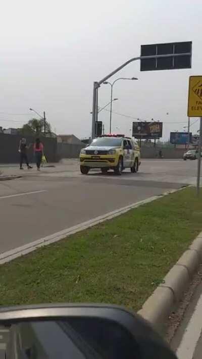 Now THIS is police *ACTION*!