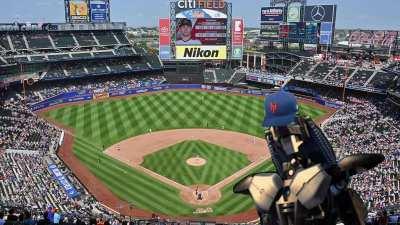 New canon lore, Roodaka loves the Mets. (more 15.ai posts, audio on)