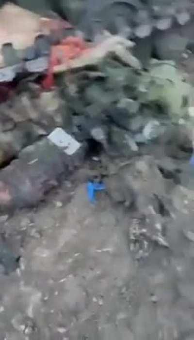 Ua pov. Result of a point-plank HE shell shot by the russian tank from the famous video.