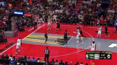 [Highlight] With 6:18 left and the game tied at 108, Shaq asks Reggie who he thinks the go-to guy is gonna be and says he thinks it will be Dame. Dame then scored 13 points with an assist, including two three pointers and key free throws.