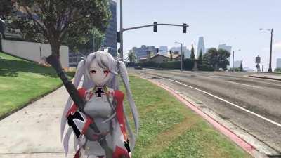 Prinz Eugen throws herself at shikian but he declines her advances