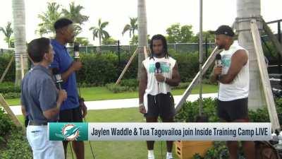 [NFL Network] Reunited teammates Tua Tagovailoa and Jaylen Waddle are 