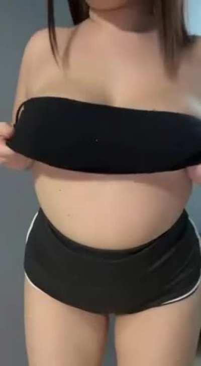 How badly do you wanna take it now off me?😆