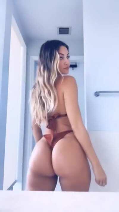 The definition of a PAWG (GFY)