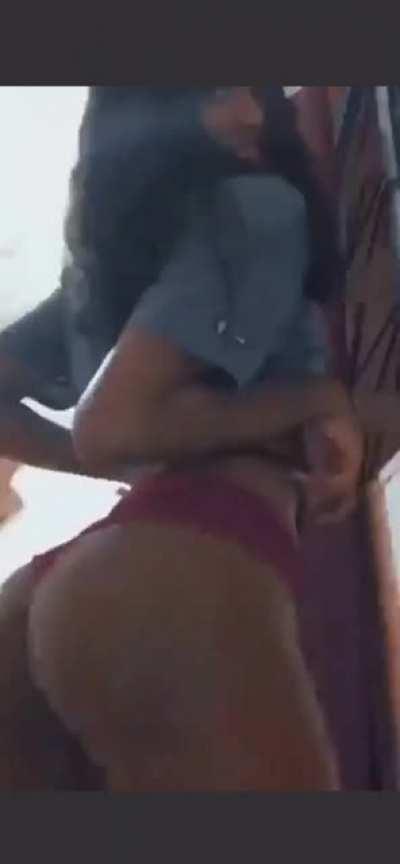 Putinha da victoria Simmons (ela tem um amigos próximos no insta, mas é pago, então se algum guerreiro quiser se sacrificar kkk)