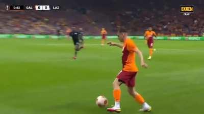 Now THIS is football!