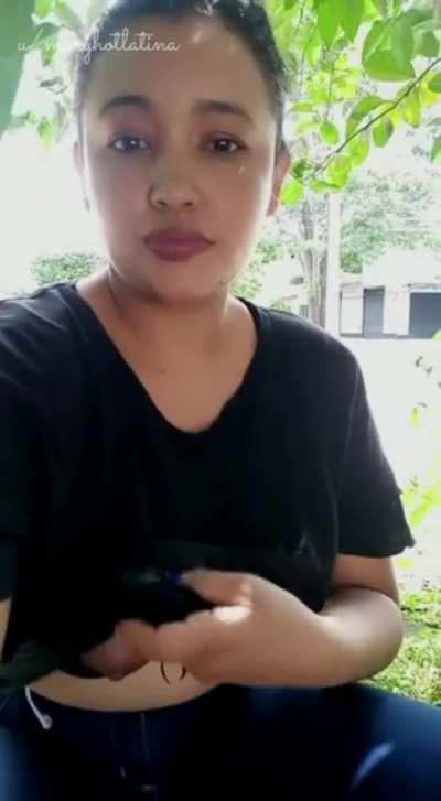 Sneaking in a delicious flash 🤤