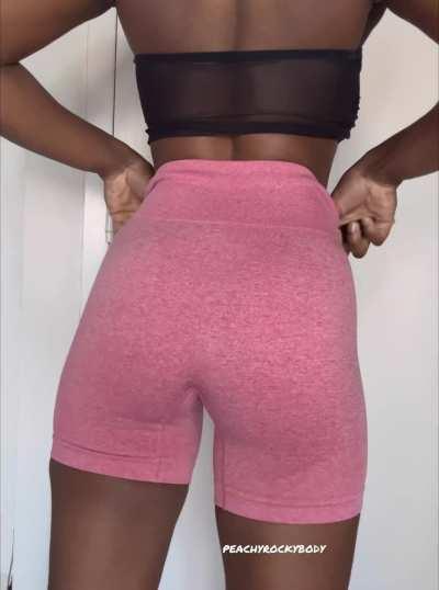 Always love a good pounding from behind :)