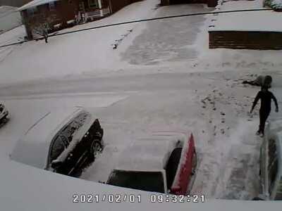 Man kills his neighbors over snow dispute