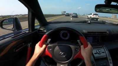 Tesla driver with kids in the car goes crazy - credits Tedward