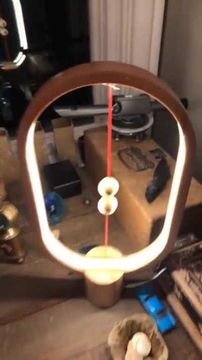 This lamp and it&rsquo;s magnetic switch