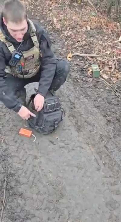 A russian sapper blows up a mine in his face while trying to neutralise it.  Sappers of the 132nd separate motorized rifle brigade, Toretsk