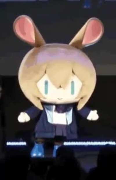 Apparently Amiya learned a new hand gesture...