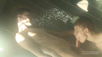 I need a shower buddy 👀